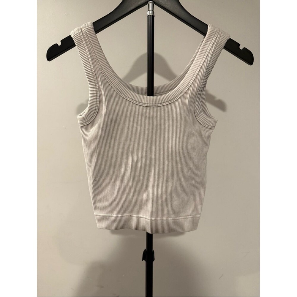 Zenana Outfitters Beige Ribbed Scoop Tank